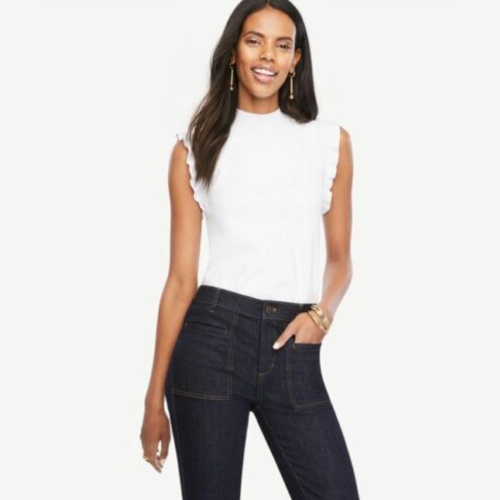 💕 Ann Taylor white ruffle sleeve top XXSP